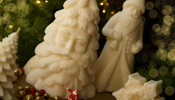 Mikołaj z twarzą - sojowa świeca dekoracyjna Salwa Śmiechu